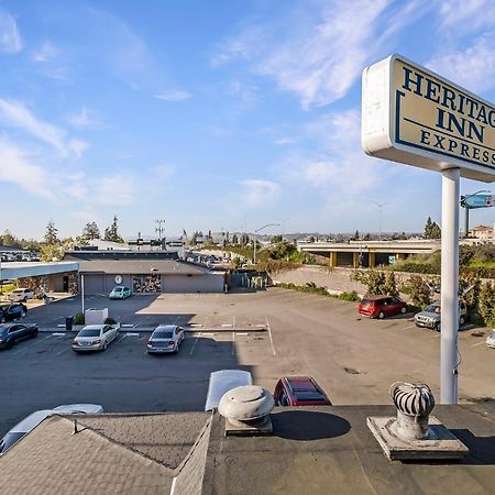 Heritage Inn Express Hayward Εξωτερικό φωτογραφία