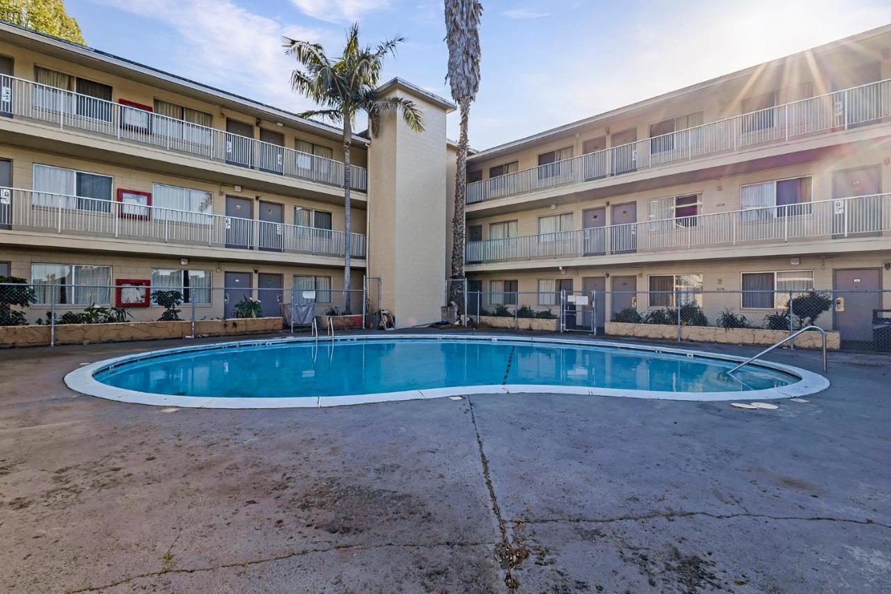 Heritage Inn Express Hayward Εξωτερικό φωτογραφία