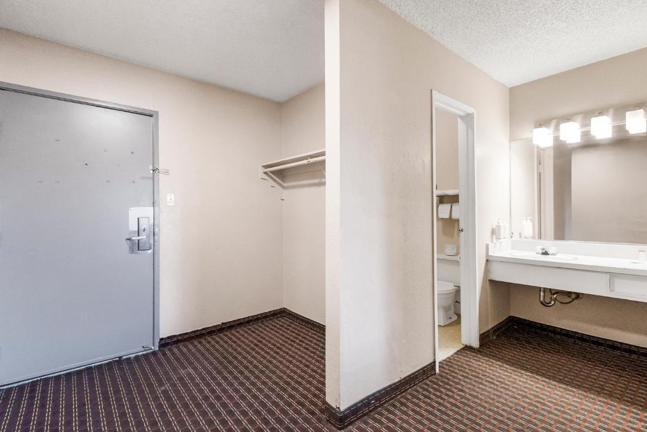 Heritage Inn Express Hayward Εξωτερικό φωτογραφία