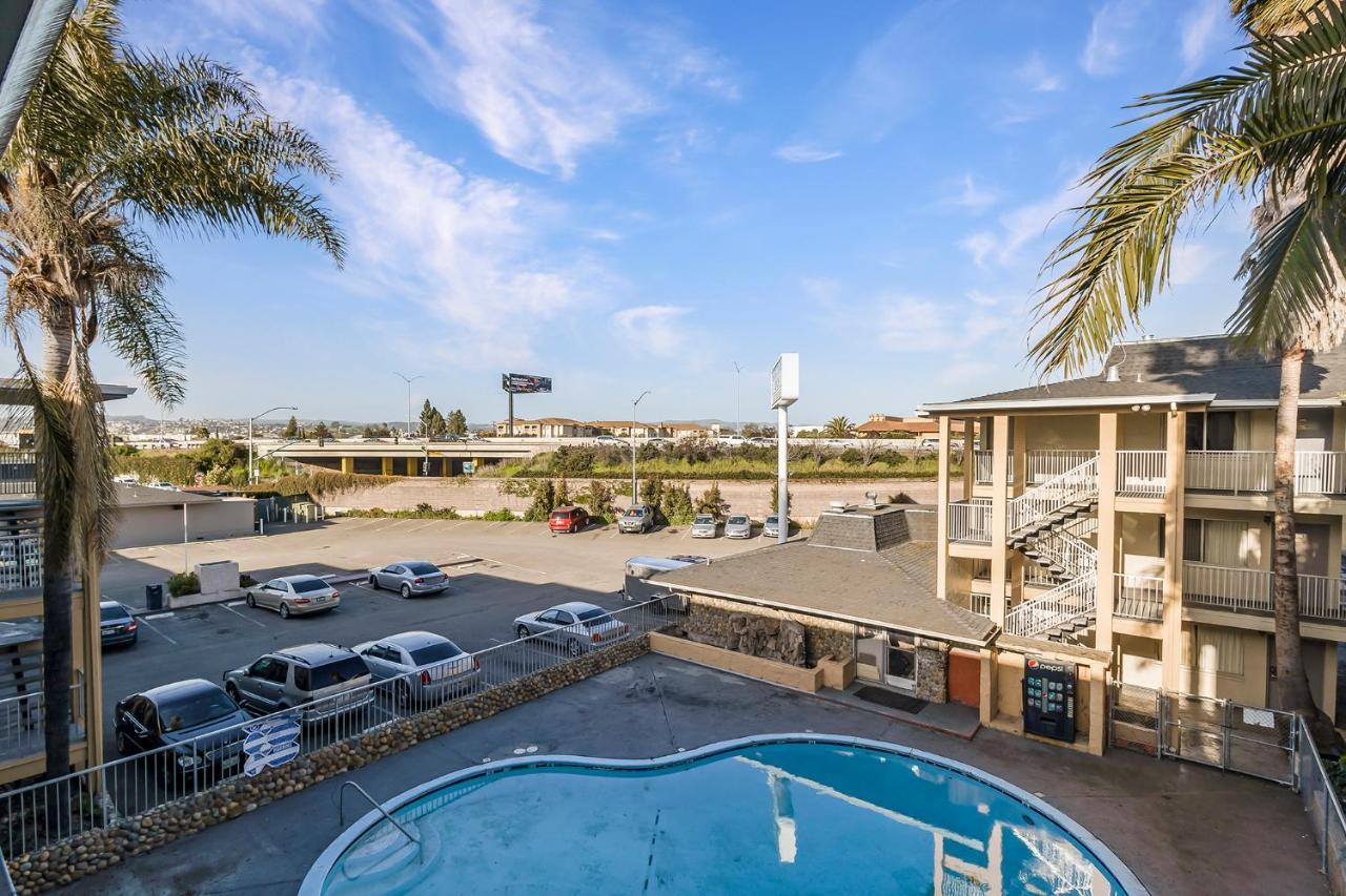 Heritage Inn Express Hayward Εξωτερικό φωτογραφία