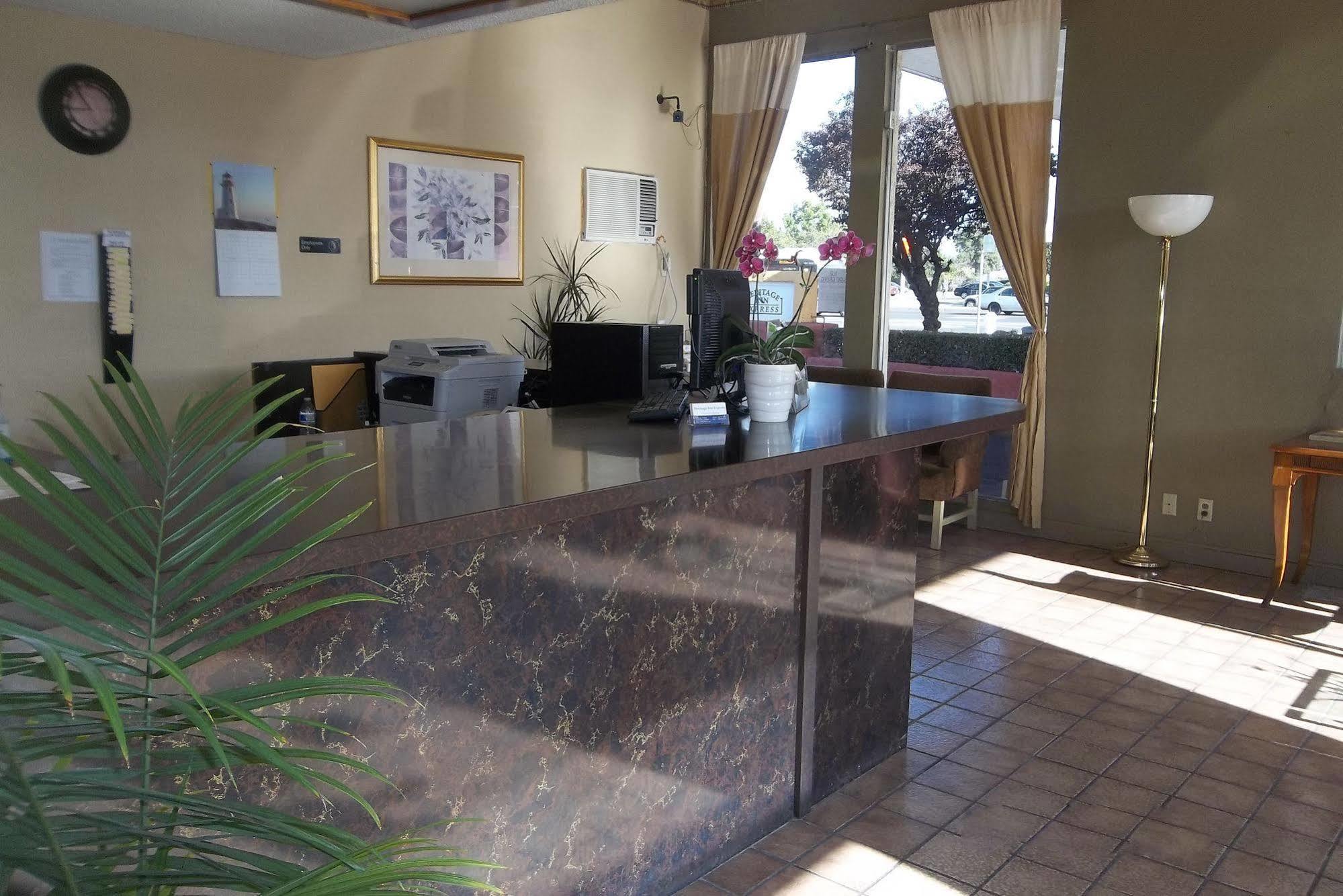 Heritage Inn Express Hayward Εξωτερικό φωτογραφία