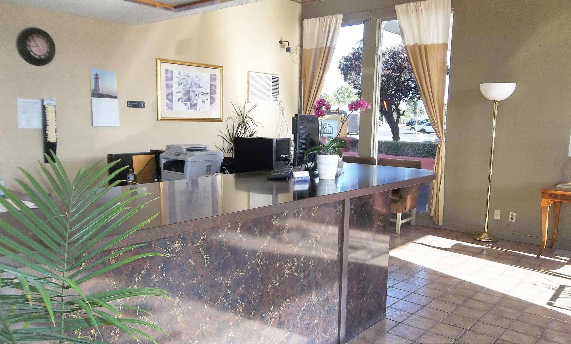 Heritage Inn Express Hayward Εξωτερικό φωτογραφία